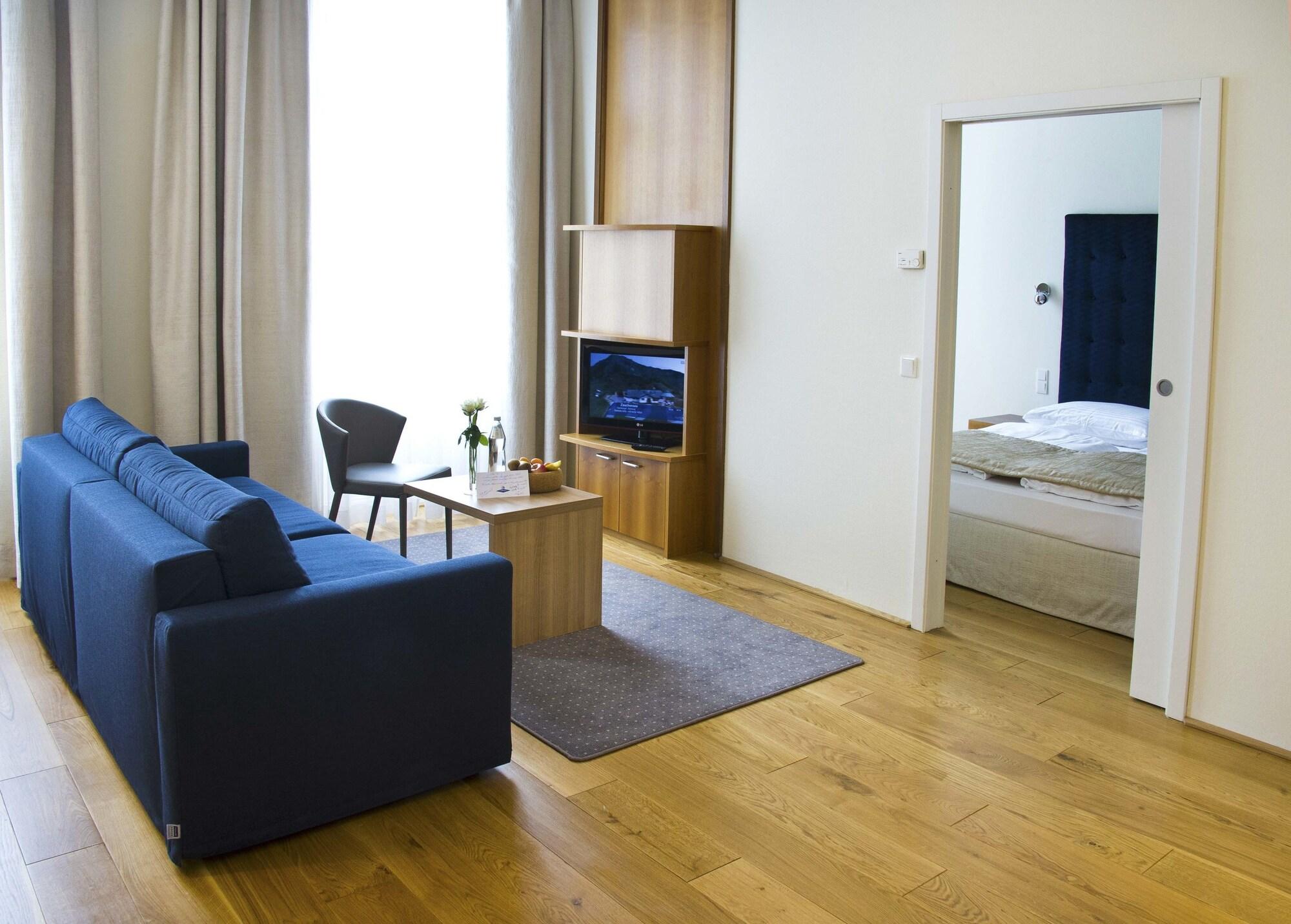 Hilight Suite Hotel Hotel 4*