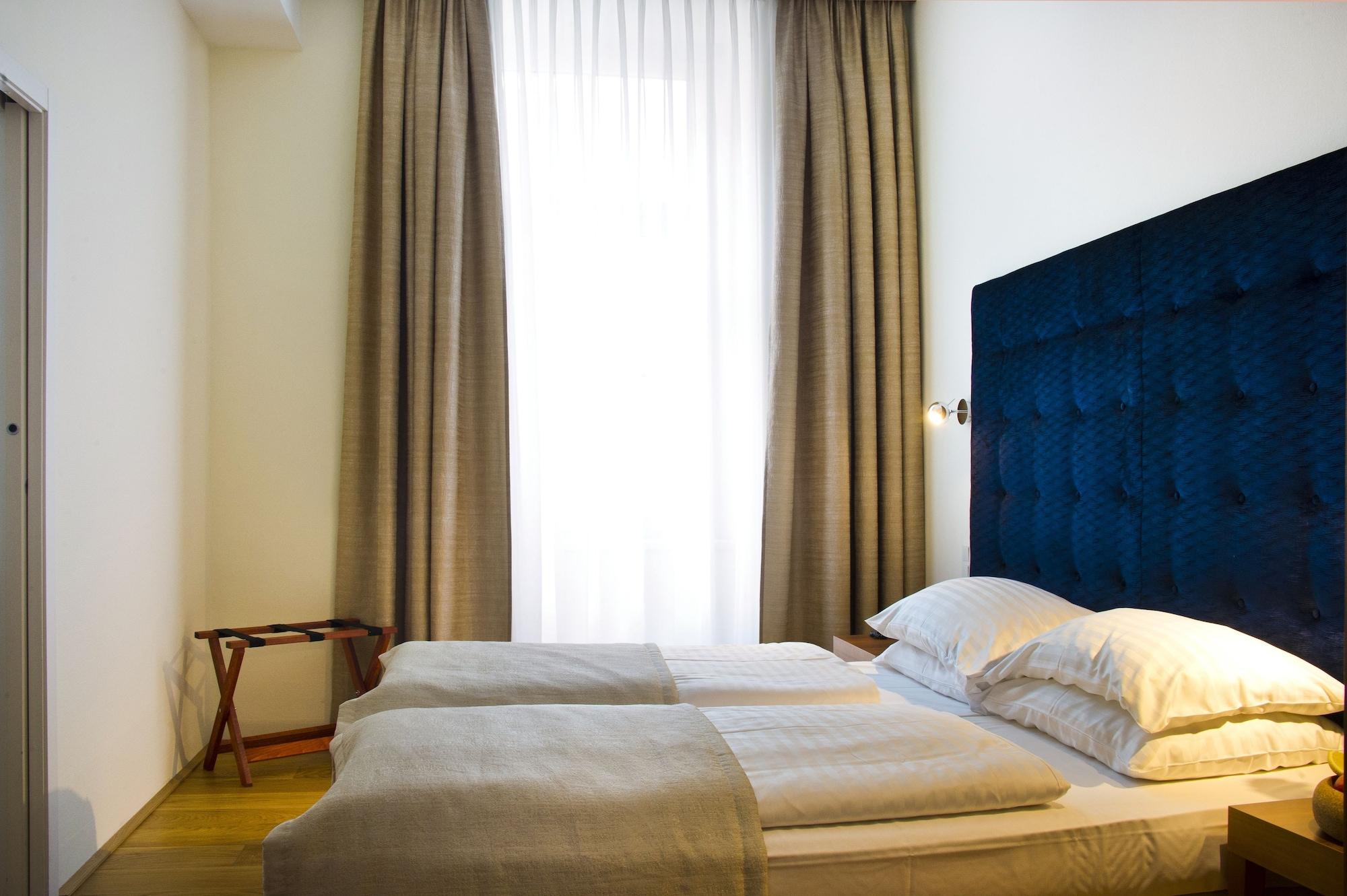 Hilight Suite Hotel Hotel 4*
