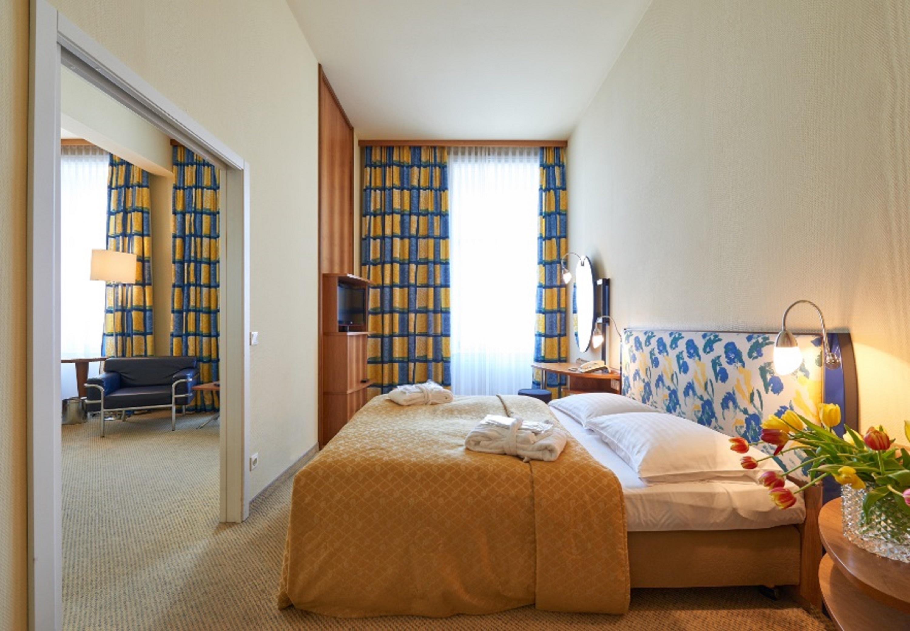 Hotel Hilight Suite Hotel 4*