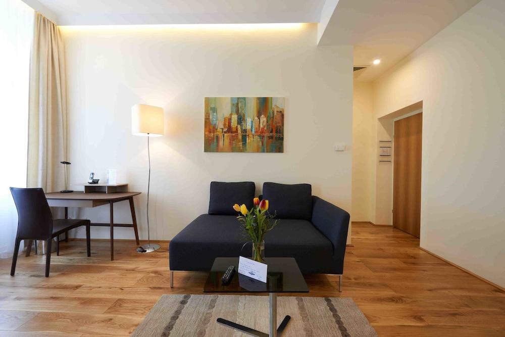 Hilight Suite Hotel 4* Wien